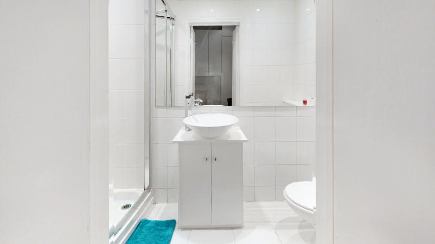 Modern Apartment Sandwell Mansions, West Hampstead